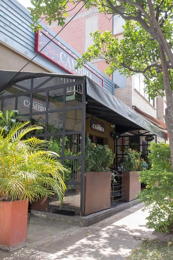 麦德林Manila House公寓式酒店 3*, 麦德林 哥伦比亚
